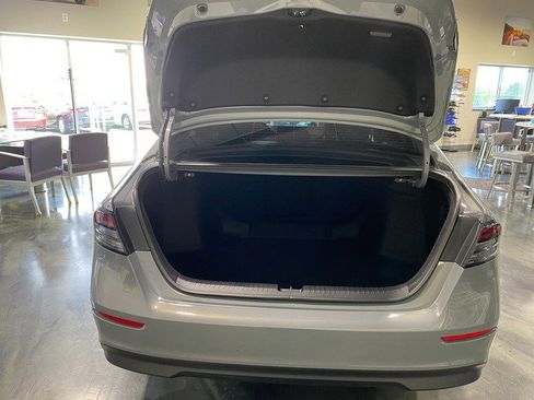 Used 2025 Honda Accord Sport image 16