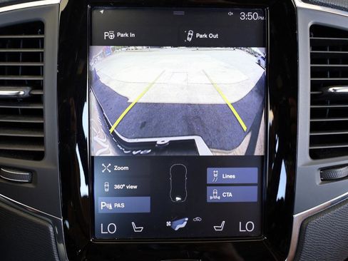 Used 2018 Volvo XC90 T5 Momentum w/ Convenience Package AWD/4WD image 50