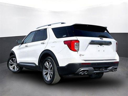 Used 2020 Ford Explorer Platinum w/ Premium Technology Package image 5