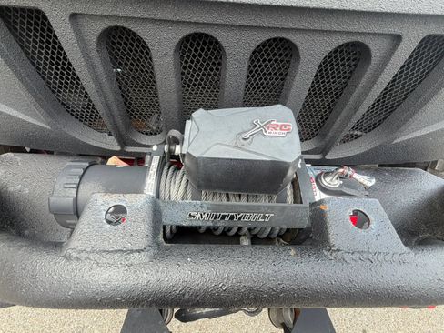 Used 2014 Jeep Wrangler Unlimited Sahara AWD/4WD image 41