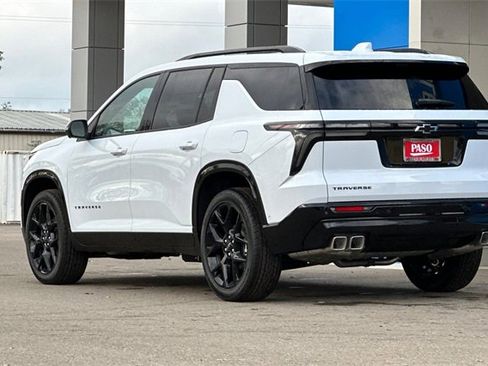 New 2026 Chevrolet Traverse RS image 7
