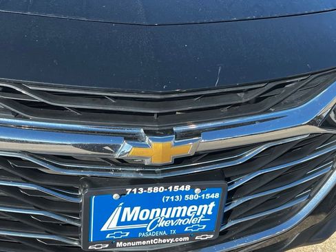 Used 2024 Chevrolet Malibu LT image 4