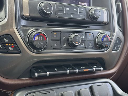 Used 2016 Chevrolet Silverado 1500 High Country w/ High Country Premium Package image 23