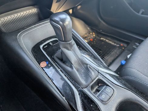 Used 2020 Toyota Corolla SE image 17