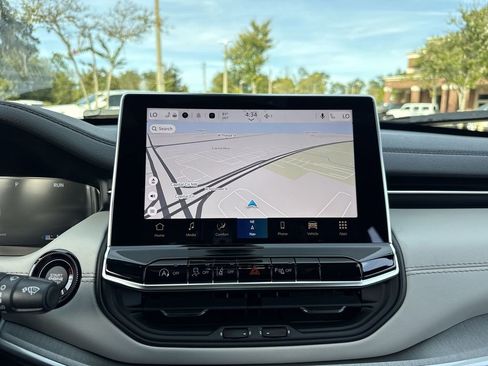 New 2026 Jeep Compass Limited w/ Sun, Sound & Navigation Group image 23