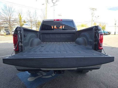New 2026 RAM 2500 Tradesman AWD/4WD image 34