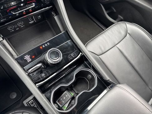 Used 2023 Jeep Grand Cherokee 30th Anniversary image 34