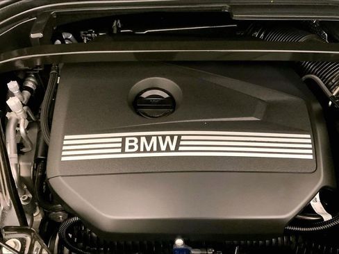 Certified 2025 BMW X1 xDrive28i w/ Convenience Package image 31