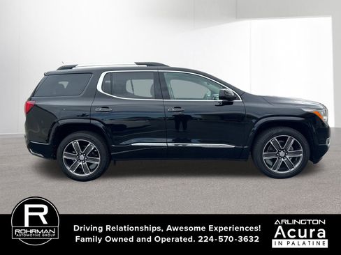 Used 2017 GMC Acadia Denali w/ Technology Package image 5