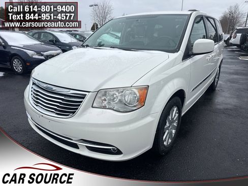 Used 2012 Chrysler Town & Country Touring w/ Entertainment Group #1 image 2