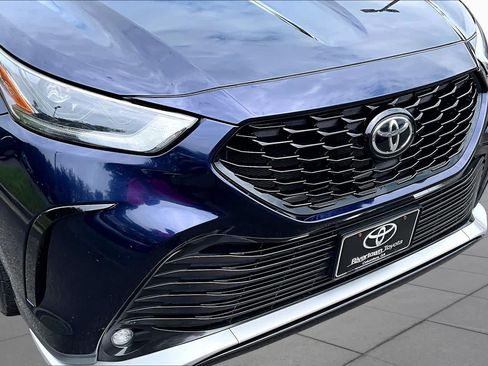 Used 2022 Toyota Highlander XSE FWD image 59
