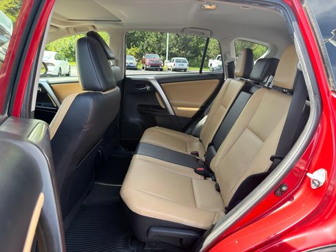 Used 2016 Toyota RAV4 Limited AWD/4WD image 27