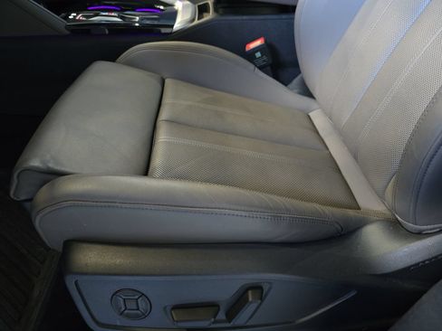 Used 2025 Audi Q5 Prestige AWD/4WD image 31
