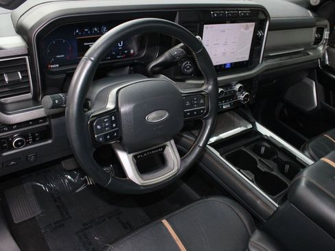 Used 2024 Ford F350 Platinum image 4