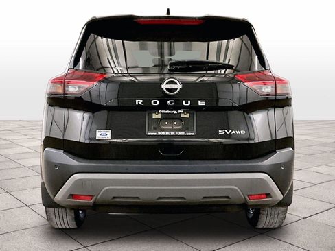 Used 2023 Nissan Rogue SV AWD/4WD image 4