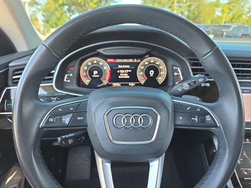 Used 2021 Audi Q8 Prestige w/ Prestige Package AWD/4WD image 19