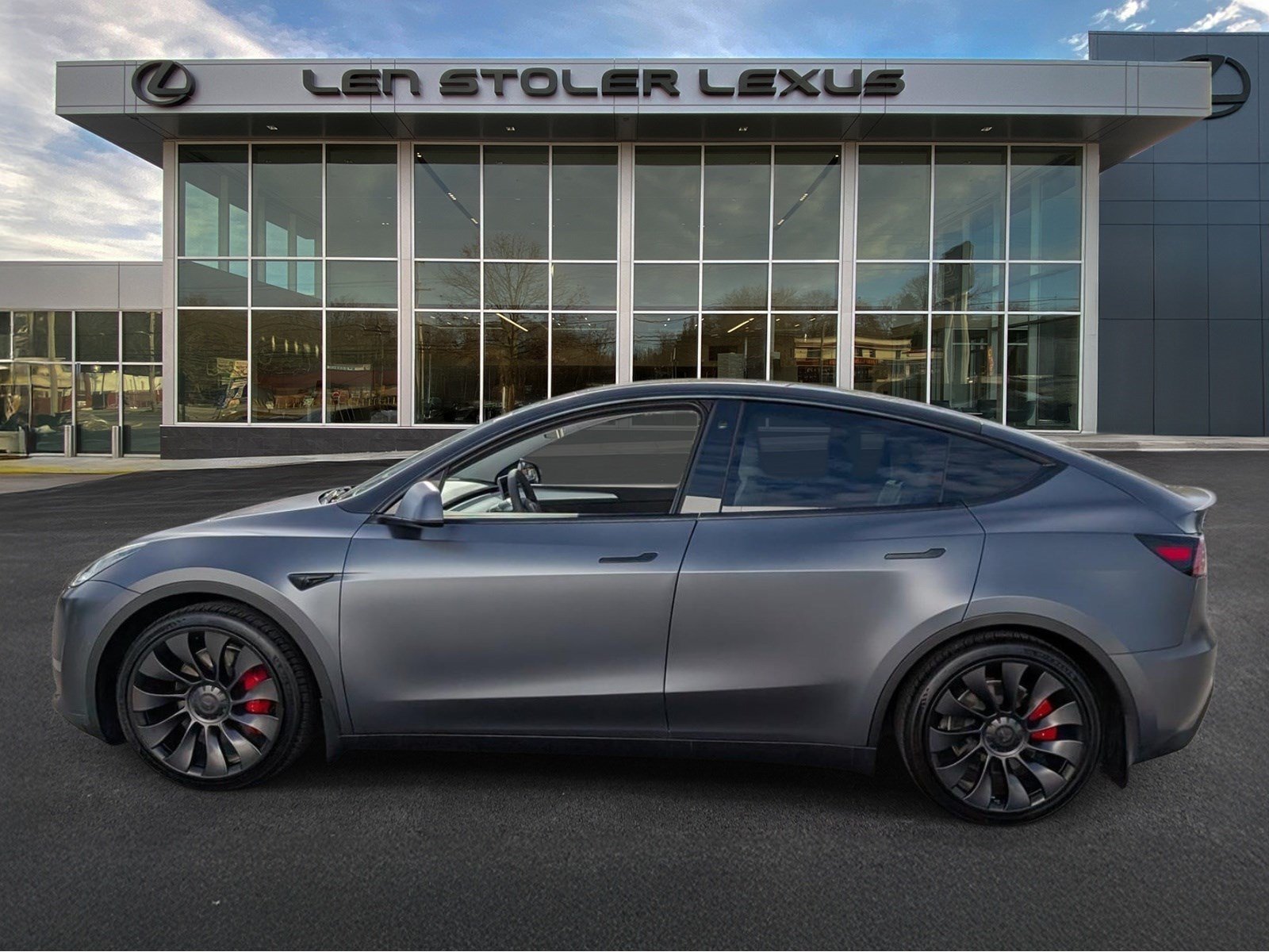 Used 2022 Tesla Model Y Performance AWD/4WD image 6