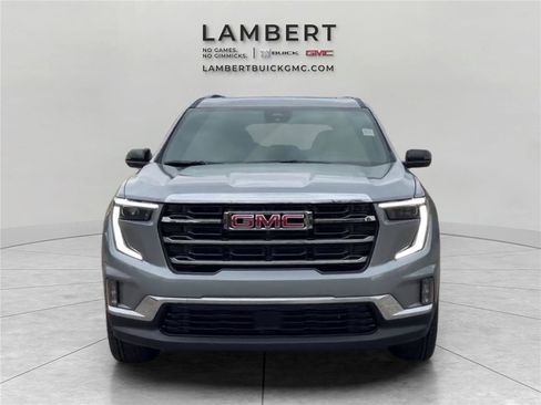 New 2026 GMC Acadia Elevation w/ Elevation Premium Package AWD/4WD image 8