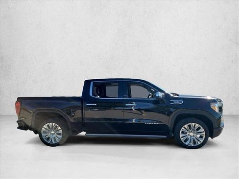 Used 2022 GMC Sierra 1500 Denali w/ Denali Premium Package image 4