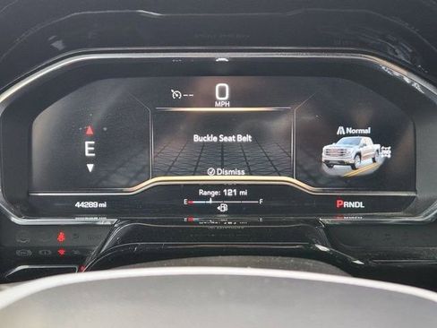 Used 2025 GMC Sierra 1500 SLT image 14