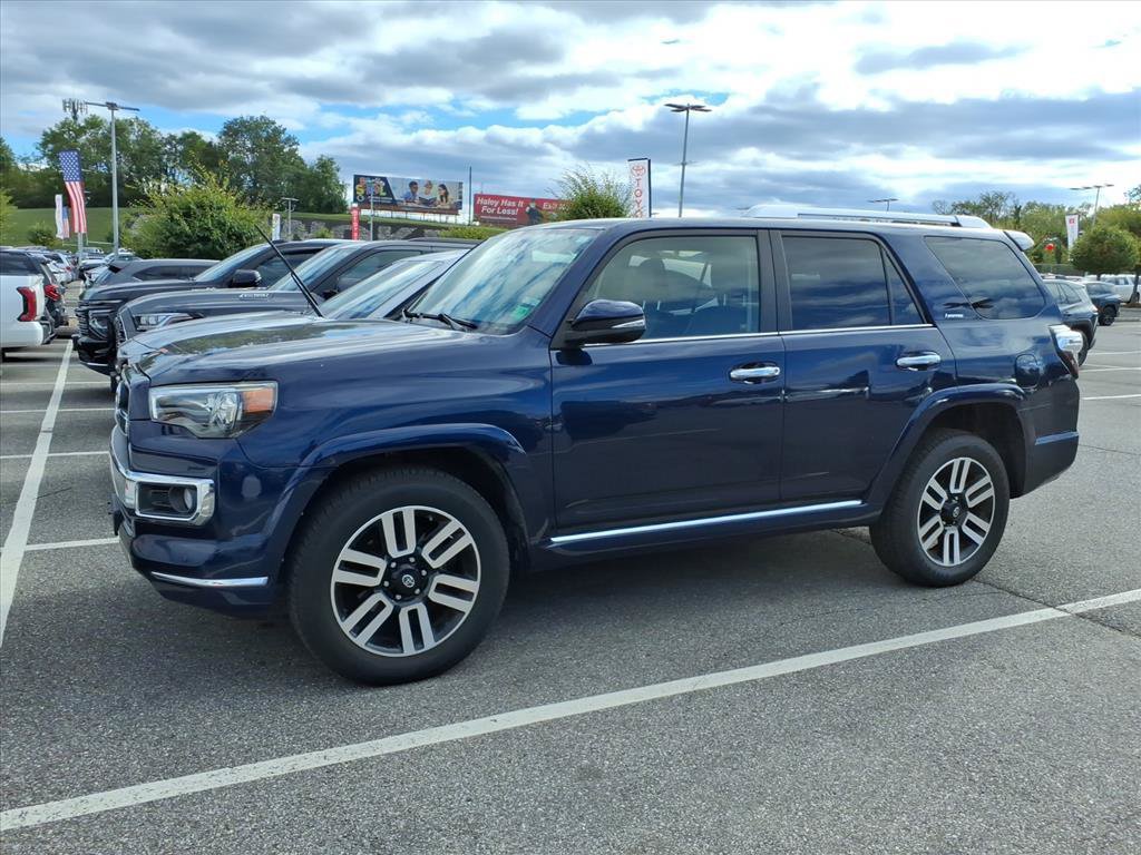 Used 2016 Toyota 4Runner Limited AWD/4WD image 6