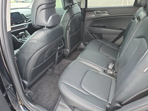 Used 2025 Kia Sportage EX w/ Premium Package FWD image 30