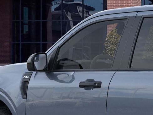 New 2026 Ford Maverick XLT w/ XLT Luxury Package FWD image 21