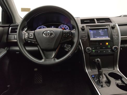 Used 2017 Toyota Camry LE FWD image 22