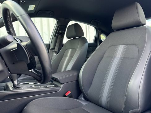 Used 2024 Honda Civic Sport image 5