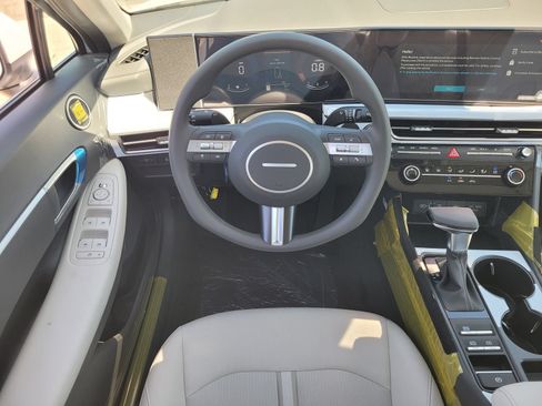 New 2026 Hyundai Sonata SE FWD image 7