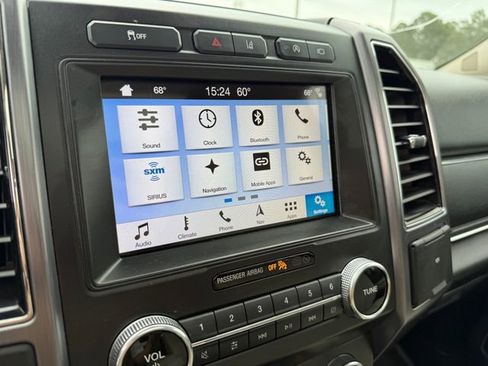 Used 2019 Ford Expedition Platinum RWD image 12