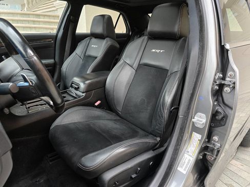 Used 2012 Chrysler 300 SRT8 w/ 19-Premium Speaker Group image 73