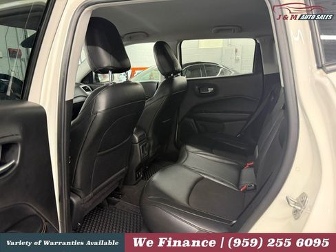 Used 2021 Jeep Compass Latitude w/ Convenience Group FWD image 28