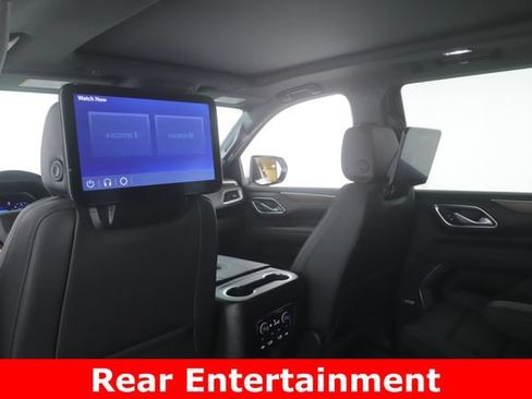 Used 2024 Chevrolet Tahoe High Country AWD/4WD image 5