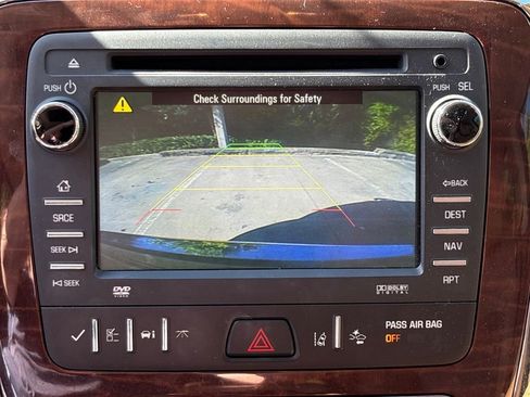 Used 2016 Buick Enclave Premium image 24