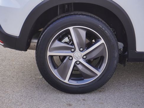 Used 2021 Honda HR-V EX image 12