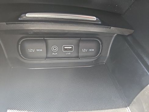 Used 2019 Kia Optima LX FWD image 18