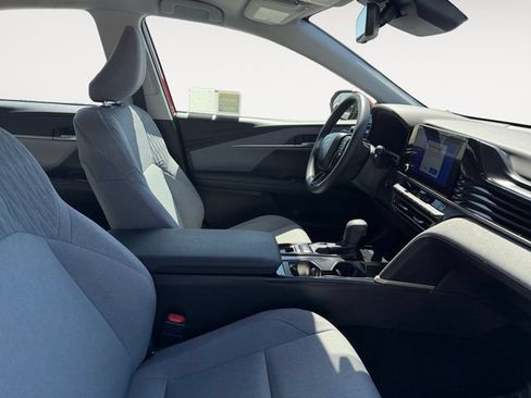 Certified 2025 Toyota Camry LE w/ Convenience Package FWD image 13