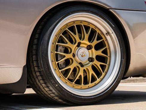 Used 2002 Porsche 911 Carrera 4 image 51