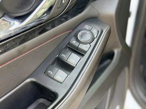 Used 2023 Chevrolet Traverse RS w/ LPO, Floor Liner Package AWD/4WD image 20