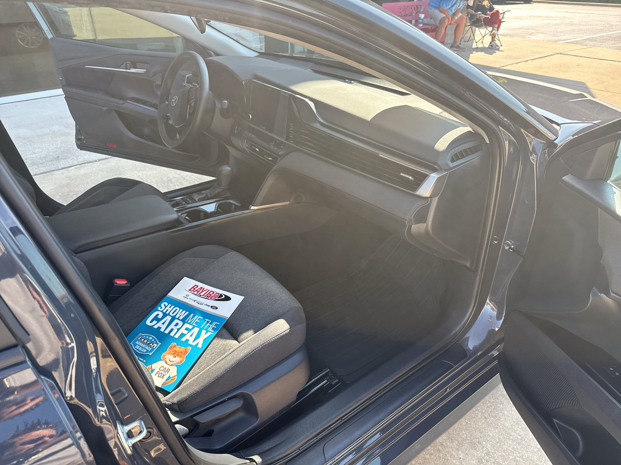 Used 2025 Toyota Camry LE FWD image 17