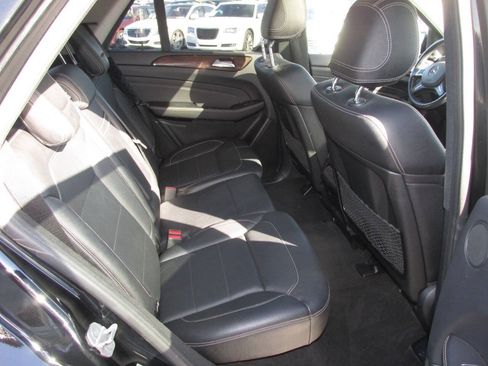 Used 2015 Mercedes-Benz ML 350 4MATIC image 18