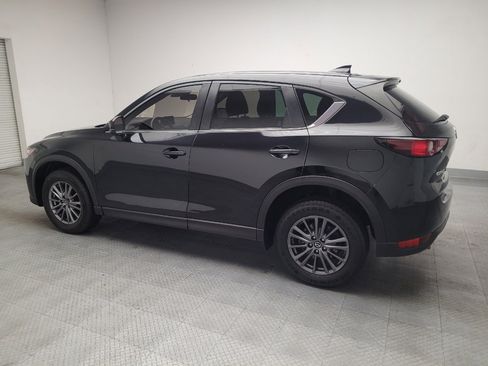 Used 2017 MAZDA CX-5 Touring FWD image 3