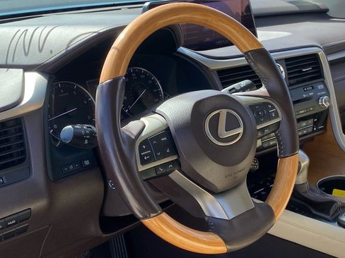 Used 2017 Lexus RX 350 FWD w/ Premium Package image 9