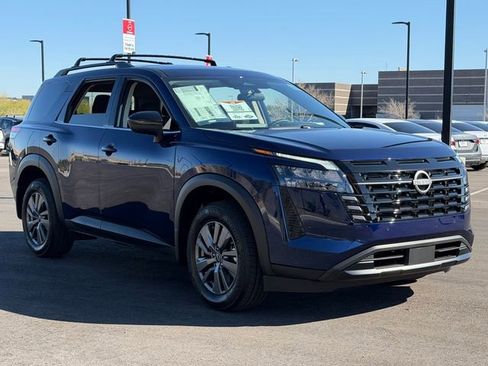 New 2026 Nissan Pathfinder SV AWD/4WD image 7