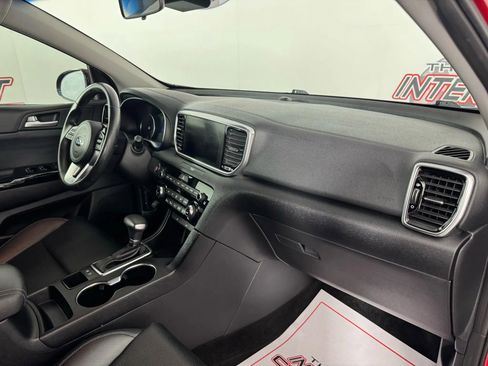 Used 2021 Kia Sportage EX image 12