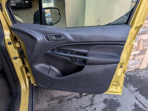 Used 2016 Ford Transit Connect XL image 27