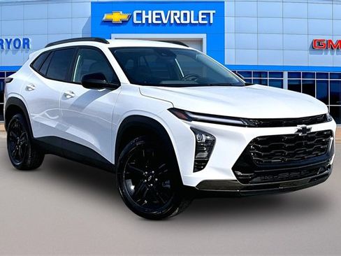 New 2026 Chevrolet Trax ACTIV w/ Driver Confidence Package image 1