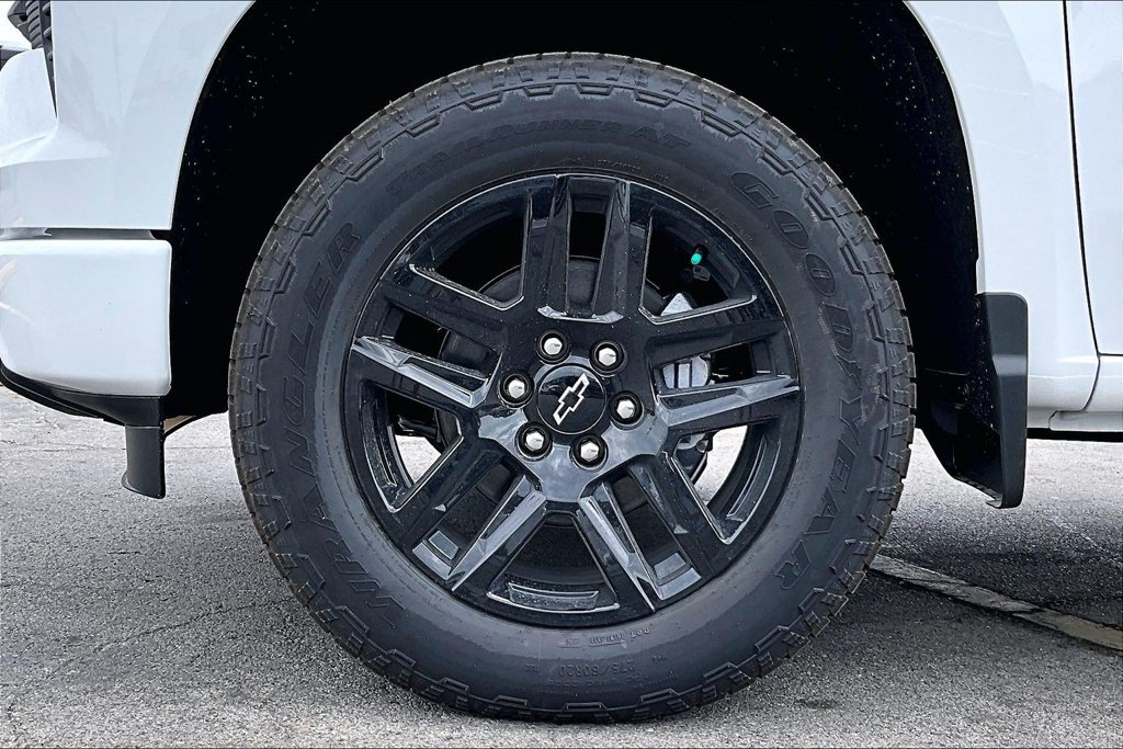 New 2026 Chevrolet Silverado 1500 RST AWD/4WD image 12