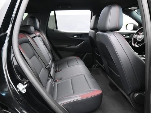Used 2025 Chevrolet Equinox RS FWD image 38